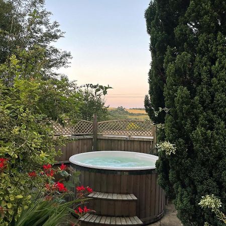 Gorgeous Country Cottage On Outskirts Of Bath With Wood Fired Hot Tub Midford Exterior foto