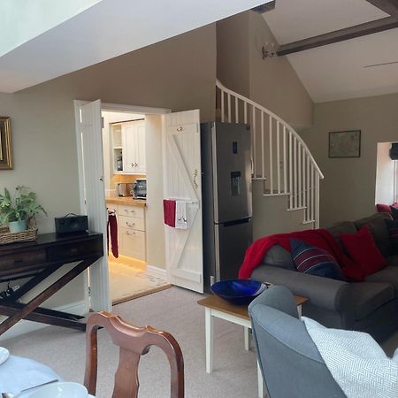 Gorgeous Country Cottage On Outskirts Of Bath With Wood Fired Hot Tub Midford Exterior foto